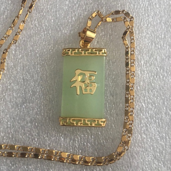 Natural Green Jade 18KGP Fortune Pendant Necklace Drop Earring Bracelet set 福# - Picture 2 of 10